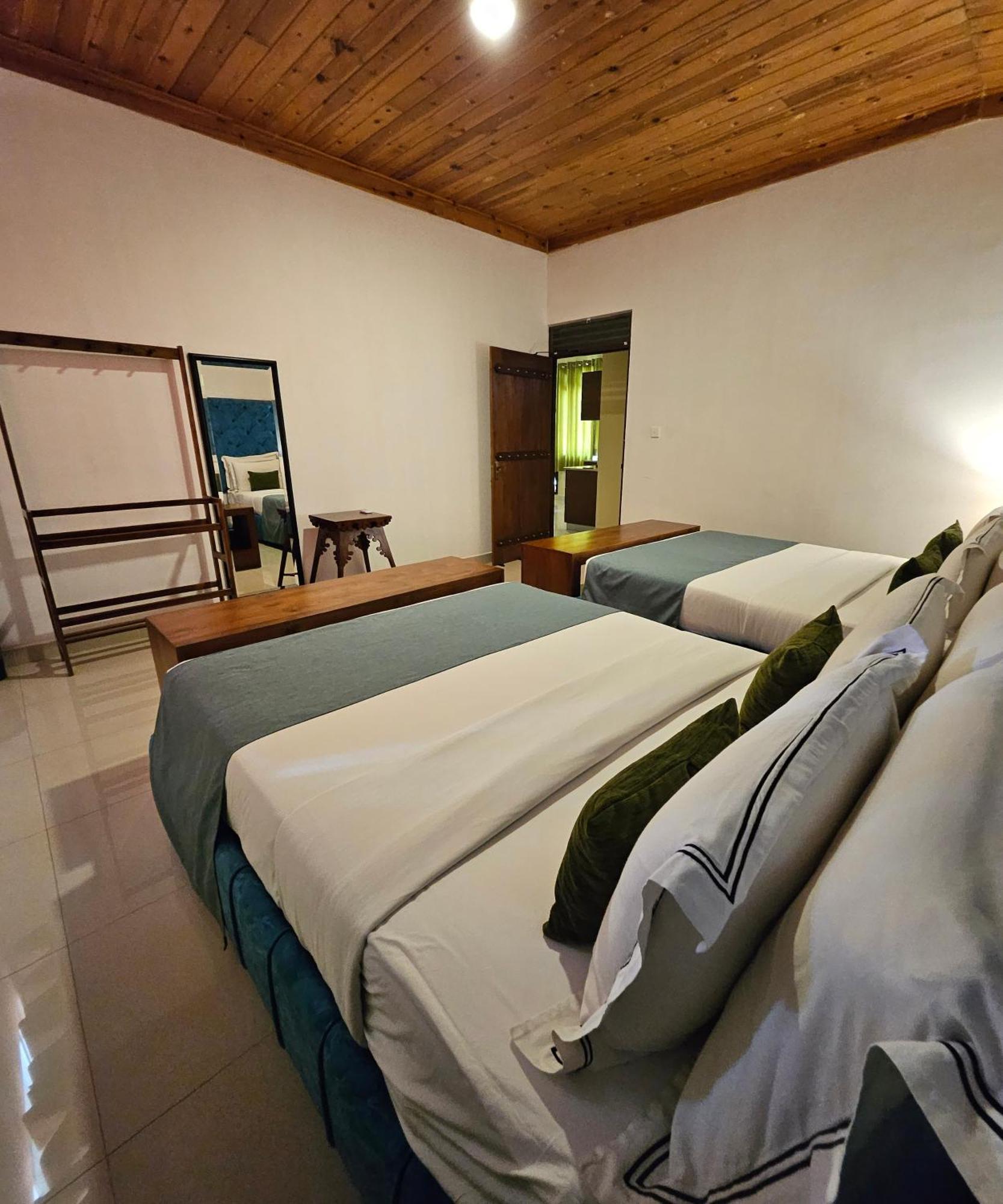 Tip Top Boutique Hotel إيلا المظهر الخارجي الصورة